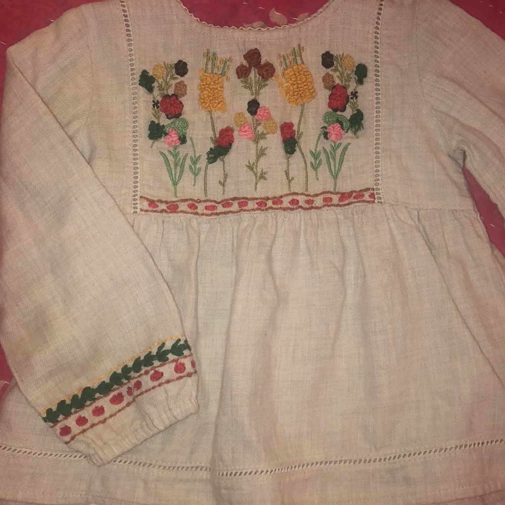Zara embroidered blouse - Picture 2 of 3